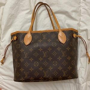 Louis Vuitton Neverfull PM Pink interior!